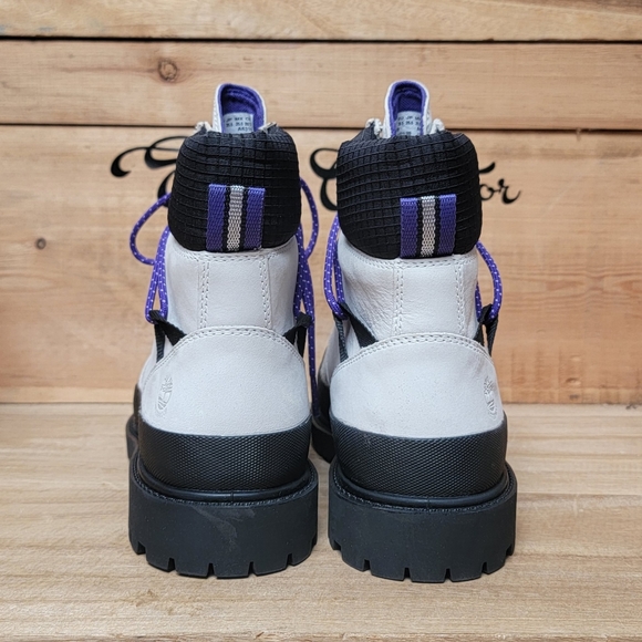 Women's Timberland Waterproof Rain Boots size 9 - Picture 3 of 5